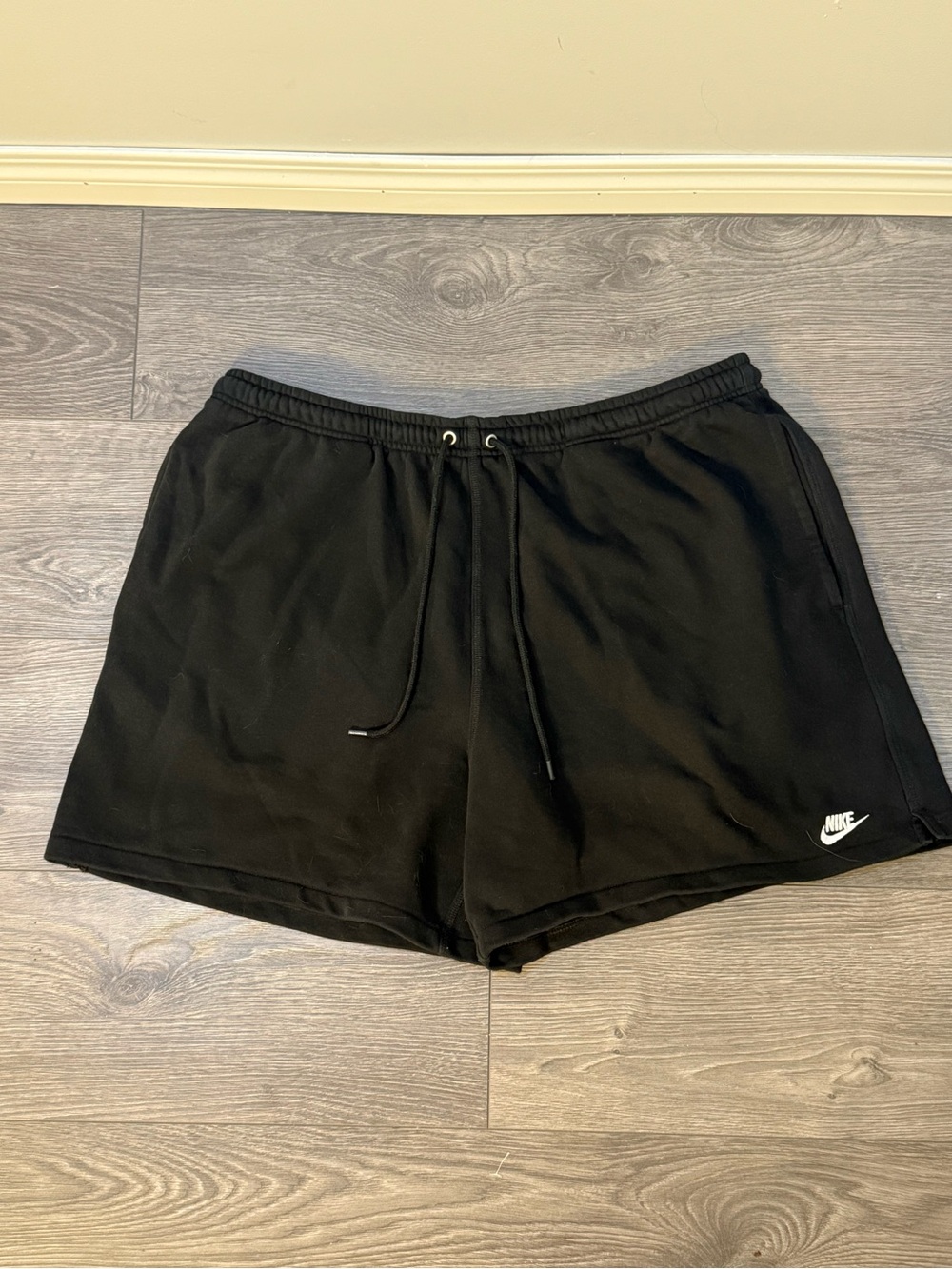 Nike Women’s Black Fleece Lounge Shorts Size XL Athletic Sweat Shorts